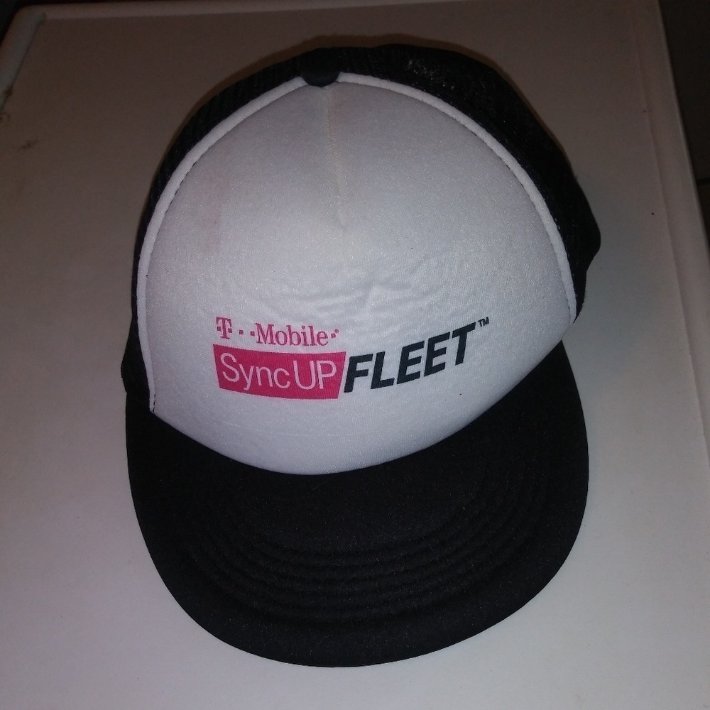 T Mobile baseball cap syncUp Fleet